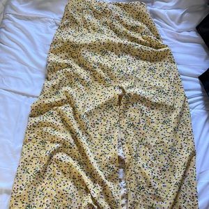 Long front slit floral skirt